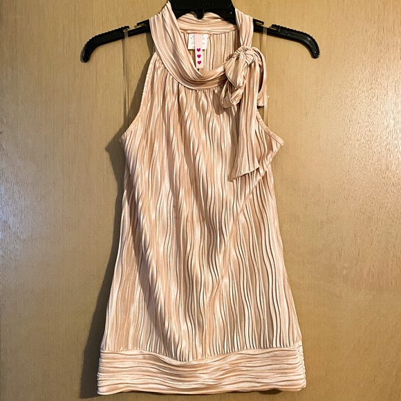 Heart & Soul Gold Pleated High-Neck Halter Top - Picture 1 of 5